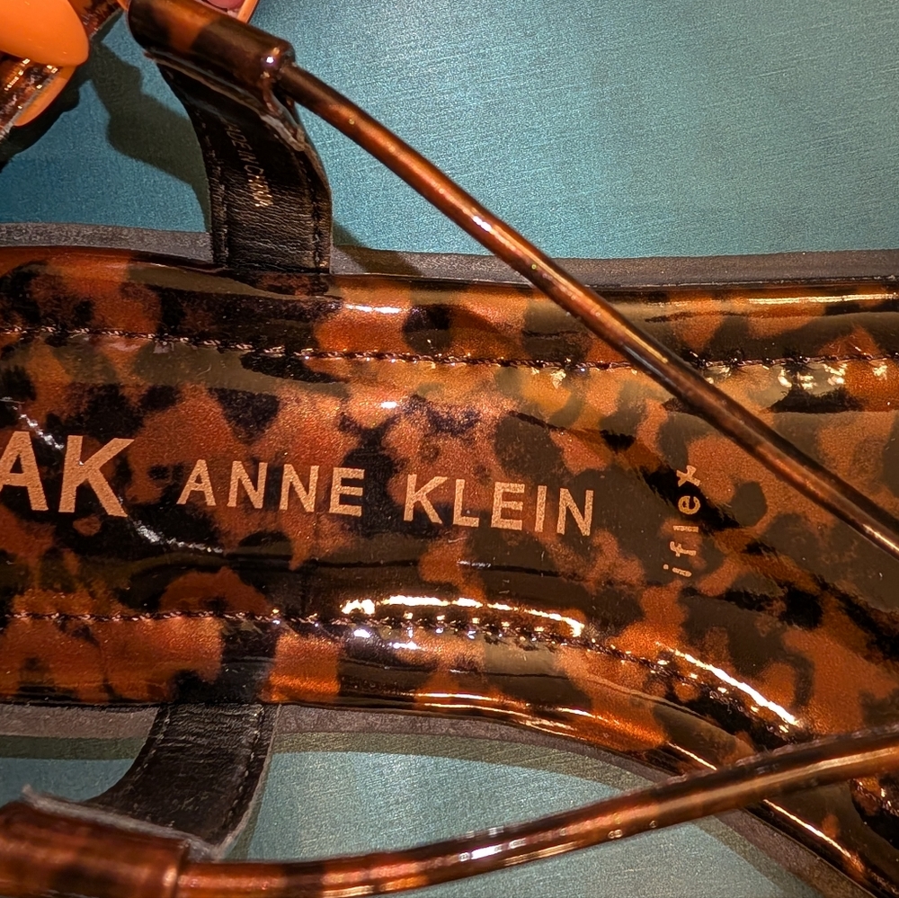 Anne Klein Tortoiseshell Pattern Sandals - image 3